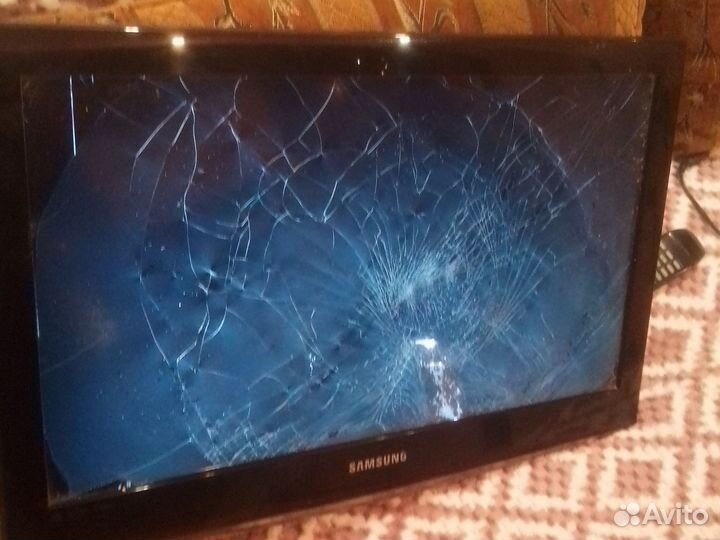 Телевизор samsung