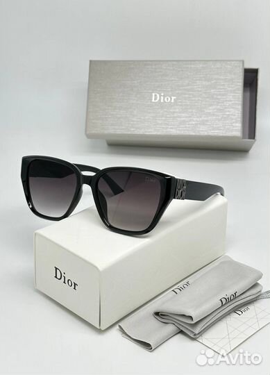 Солнцезащитные очки dior