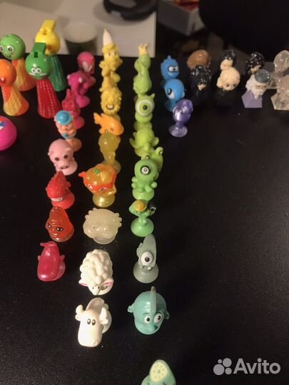 Игрушки из киндеров,тролли,стиралки и другое