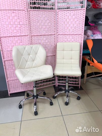 Стул мастера высокий