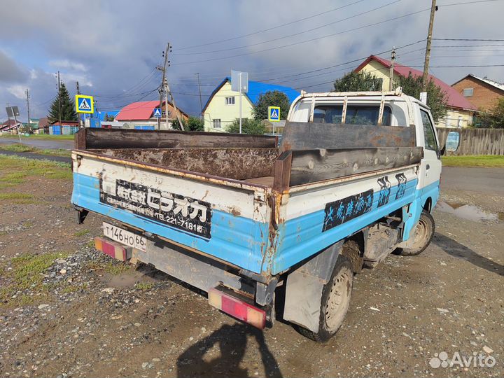 Mitsubishi Fuso Canter, 1998