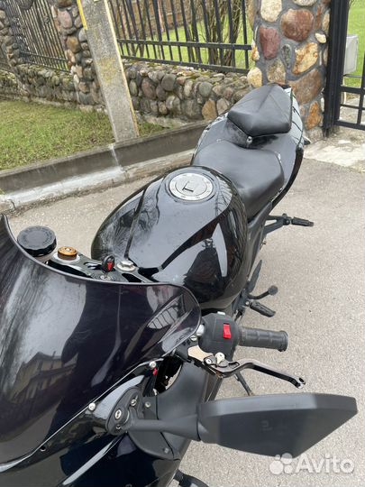GX-R 250