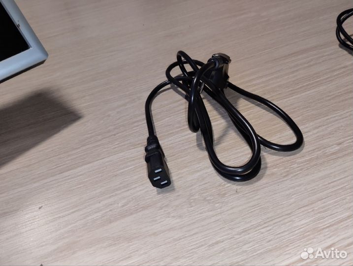 Монитор NEC 4:3