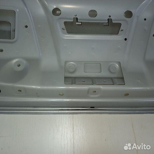 Крышка (дверь) багажника BMW 3 E90/E91/E92/E93