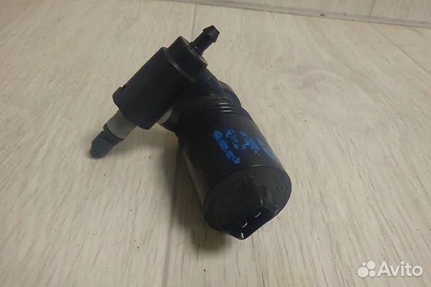 28920-BC10A Насос омывателя