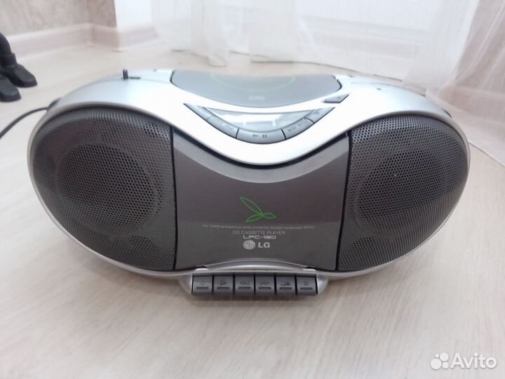 Магнитофон