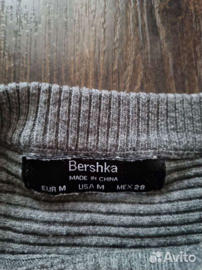 Свитер Bershka, размер М