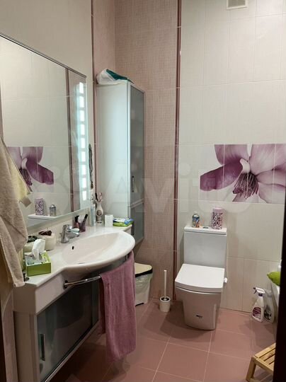 2-к. квартира, 80 м², 4/5 эт.