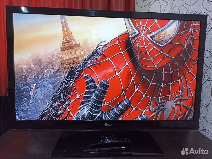 Телевизор LG 42LV370S SMART TV