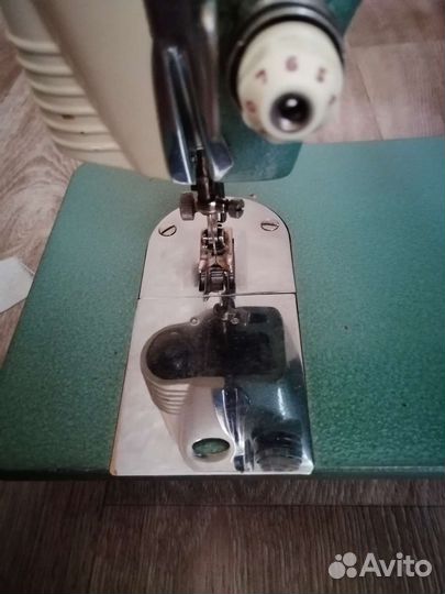 Швейная машина Чайка бу