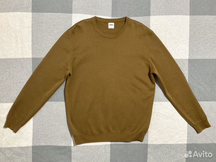 Коричневая кофта бренда zara