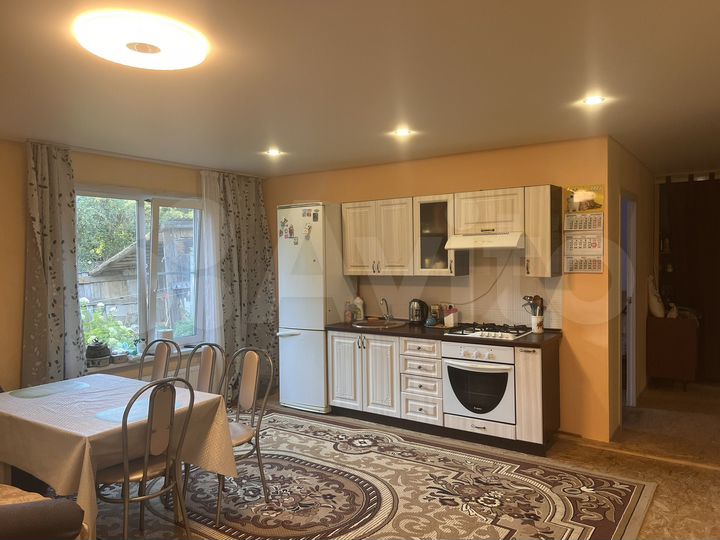 Дом 113 м² на участке 6 сот.