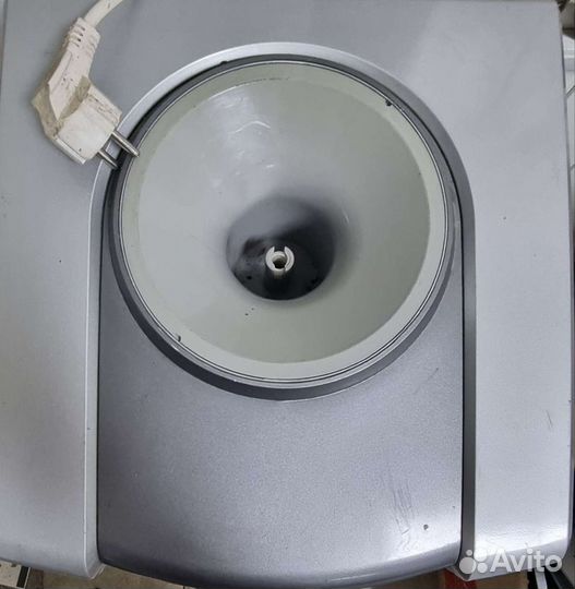 Кулер для воды напольный