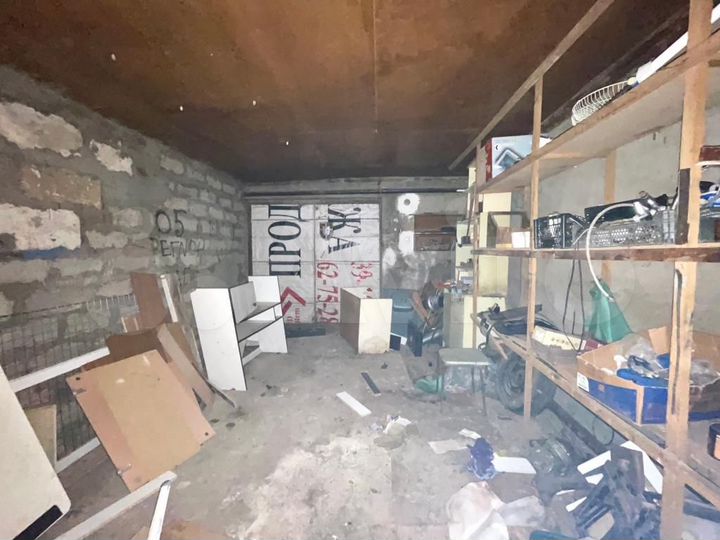 Дом 177,8 м² на участке 4 сот.