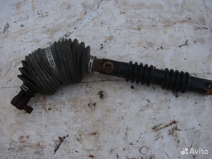 Рулевой вал Chevrolet Tahoe GMT900 2008г