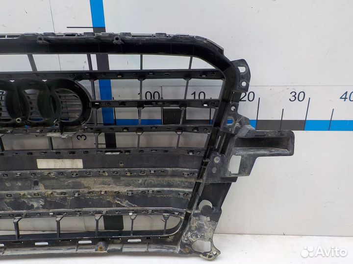 Решетка радиатора Audi Q5/SQ5