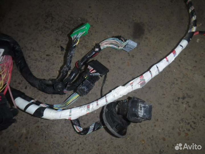 Жгут проводов панели приборов Renault Fluence K4M