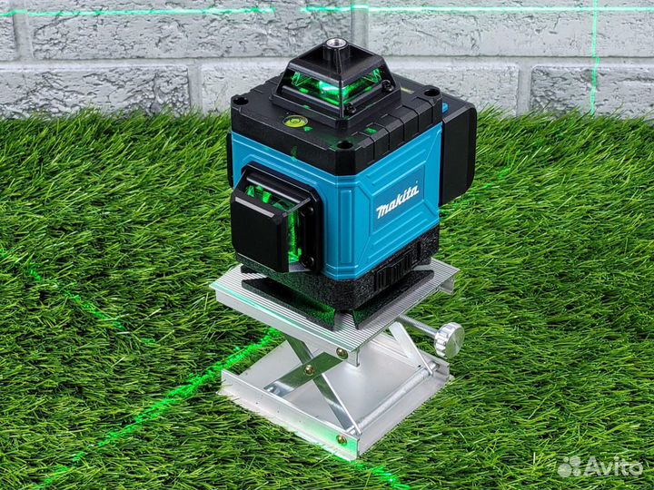 Лазерный Уровень Makita 4D 360 с набором в кейсе