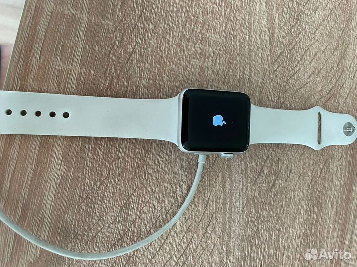Часы apple watch 3