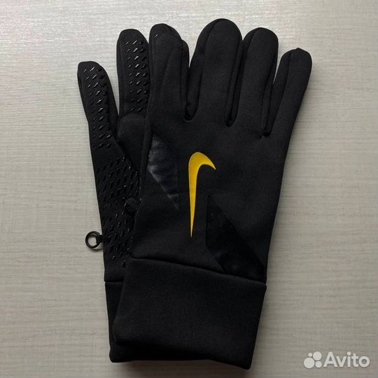 Перчатки Nike HyperWarm новые