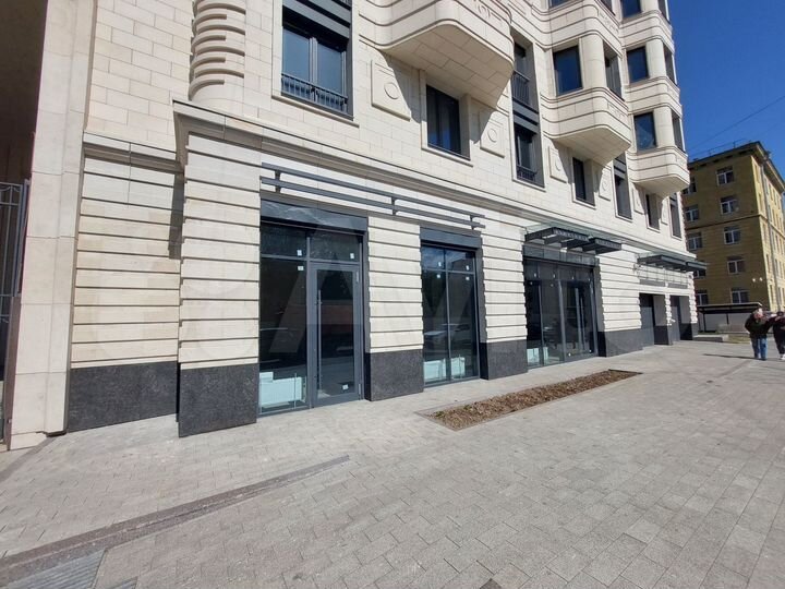 Торговое помещение в элитном ЖК, 89.9 м²