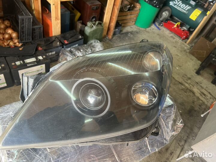 Фары на opel astra h ксенон