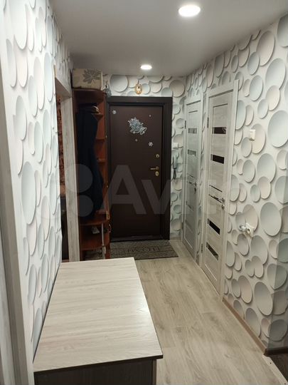 3-к. квартира, 57,1 м², 1/3 эт.