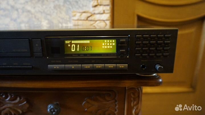 CD проигрыватель dual CD 1080RC