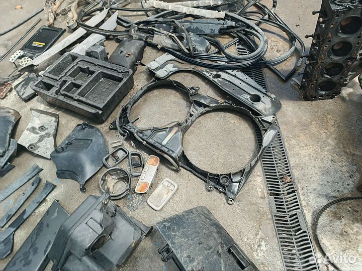 Двигатель Toyota altezza 1999 года