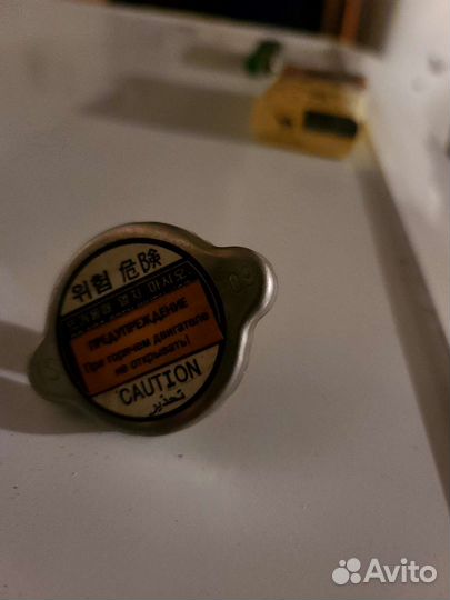 Крышка радиатора KIA sportege 1