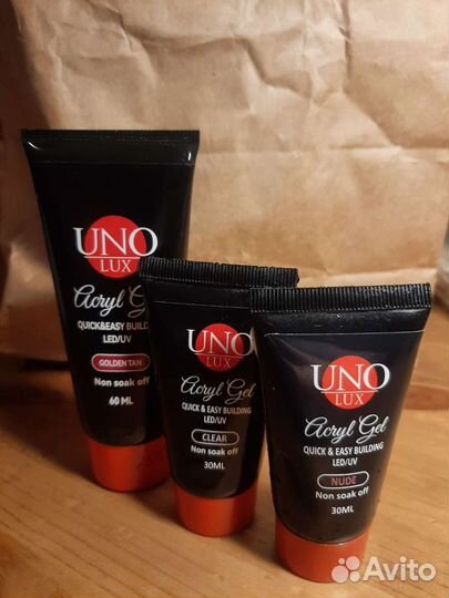 Акрил-гель для ногтей (маникюр и педикюр)