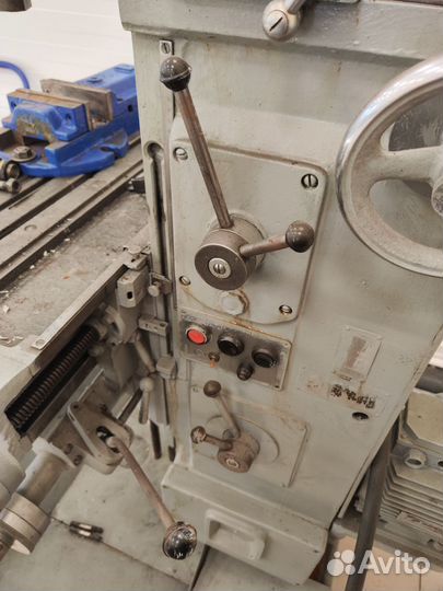 Фрезерный станок