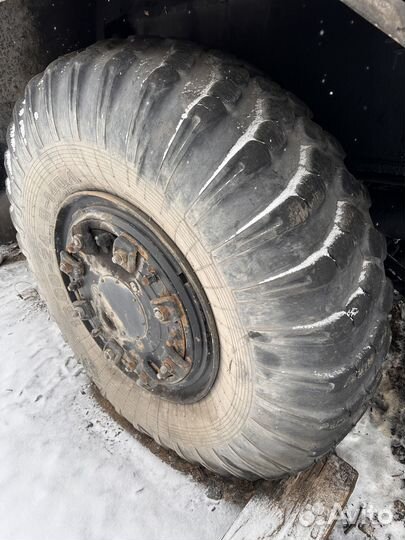 Продам шину 16.00-24 Я-140А