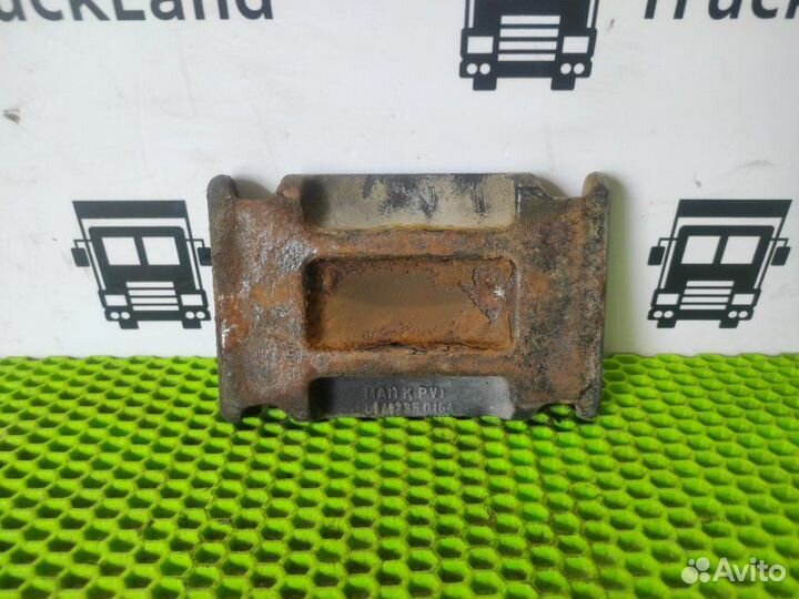 Накладка стремянки передней рессоры Man Tgx