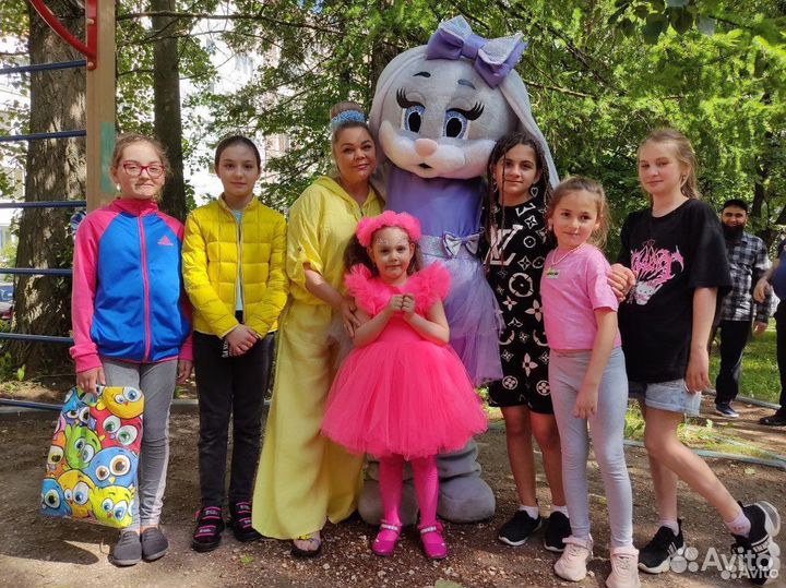 Белый мишка поздравление Ростовая кукла Медведь