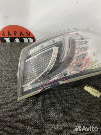 Фонарь правый Mazda 6 GH
