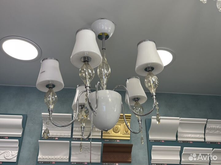 Люстра италия новая