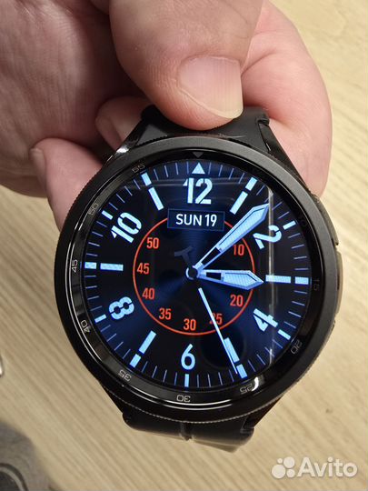 Смарт-часы Samsung Galaxy Watch6 Classic 47mm