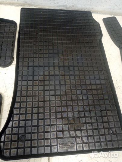 Коврики салона к-кт Mercedes-Benz Glk Х204 M272