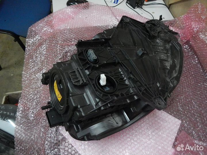 Фара левая Porsche Macan