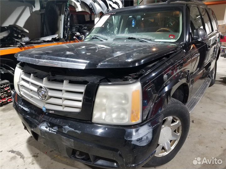 Разбор на запчасти Cadillac Escalade 2 2000-2006