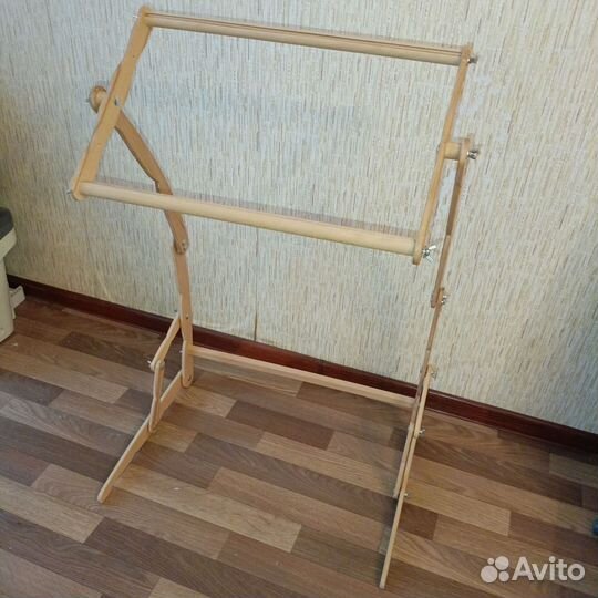 Станок напольный для вышивания крестиком/бисером