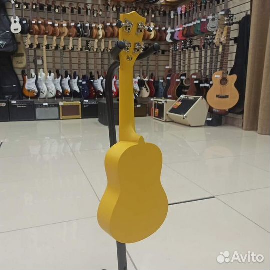 Укулеле сопрано Veston + Аксессуары