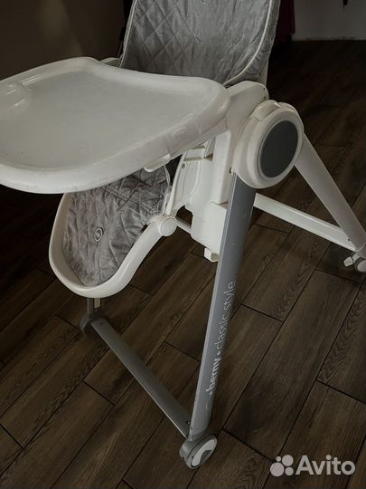 Стульчик для кормления happy baby berny v2