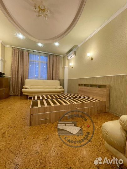 Кровать двуспальная