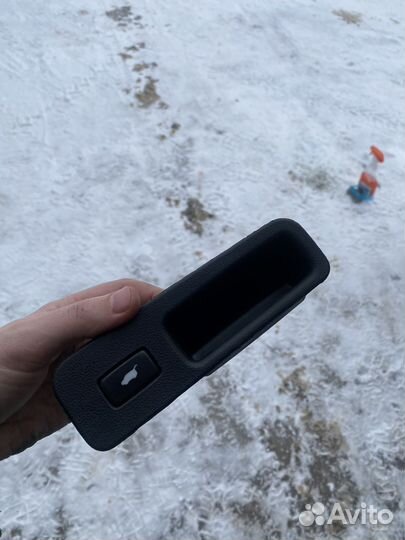 Кнопка багажника pilot Honda