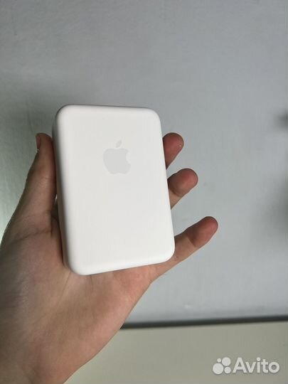 Apple magsafe battery pack 10000 MAH