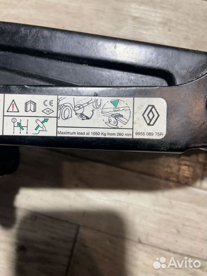 Домкрат Набор инструментов Nissan Juke F15