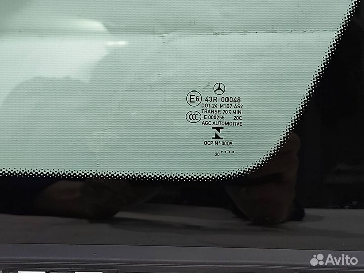 Форточка задней правой двери Mercedes X253 GLC