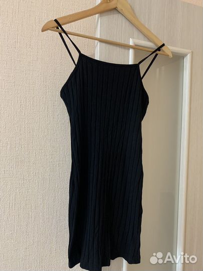 Платье shein р-р м